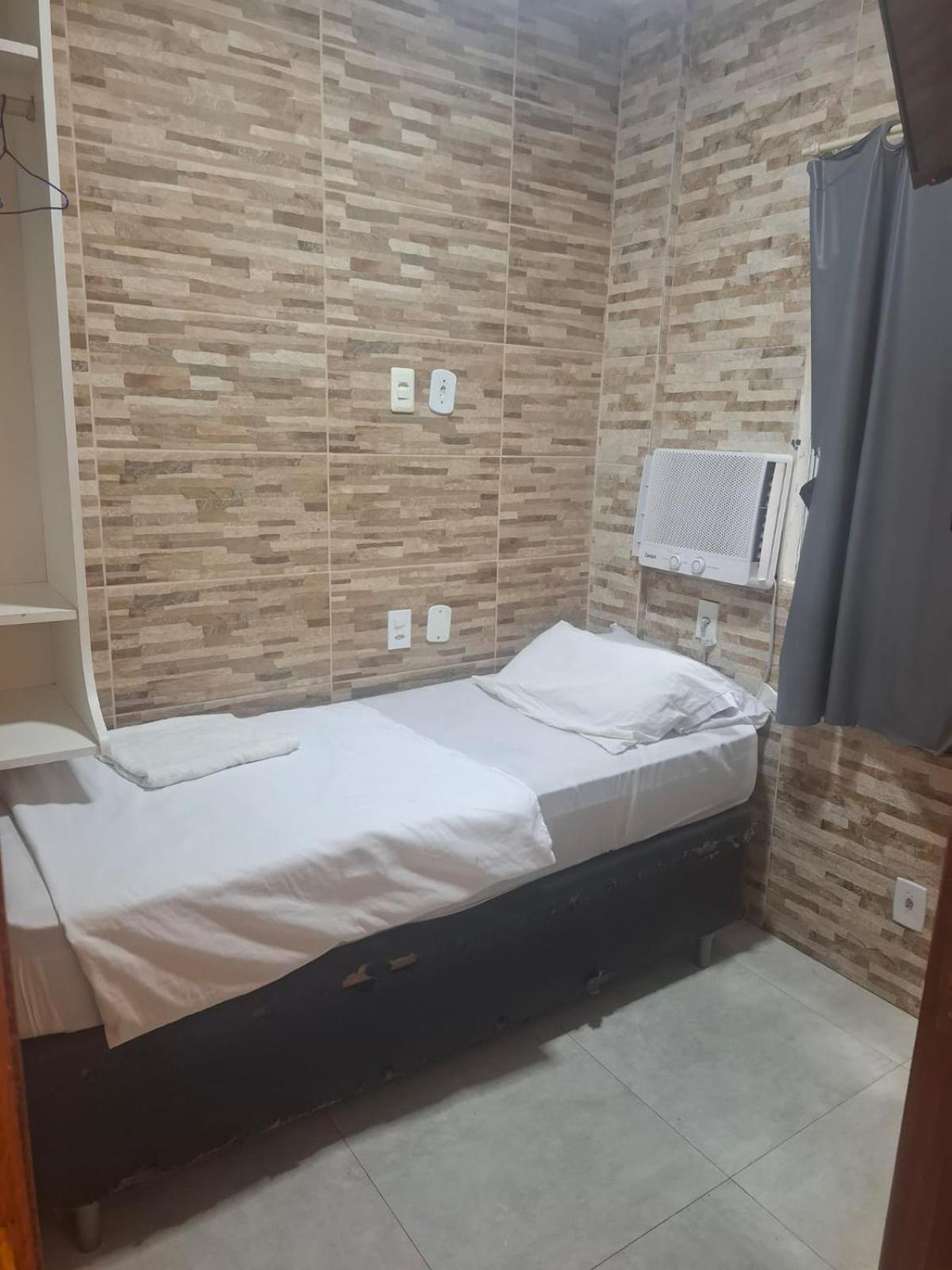 Quarto Individual